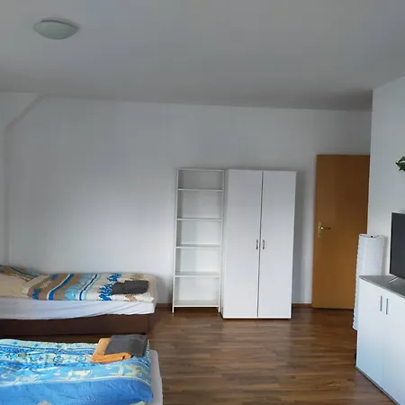 Flex Aparts - Grosse, Moeblierte In Mit 2 Zimmern Zwickau