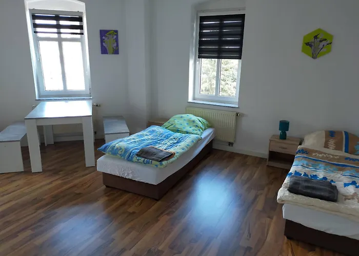 Flex Aparts - Grosse, Moeblierte In Mit 2 Zimmern