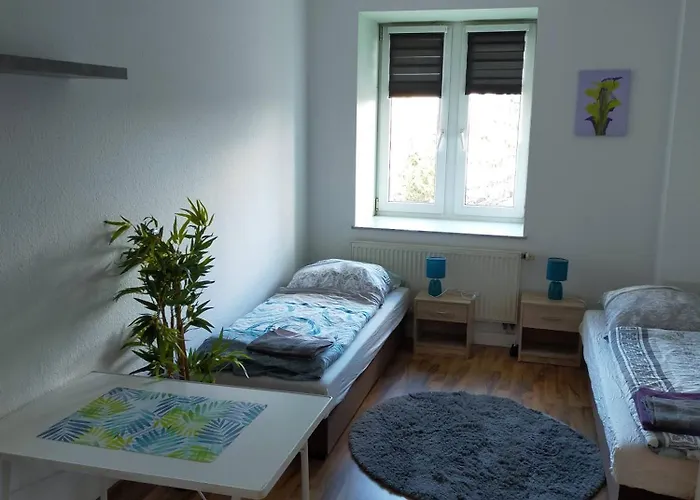 Flex Aparts - Grosse, Moeblierte In Mit 2 Zimmern *